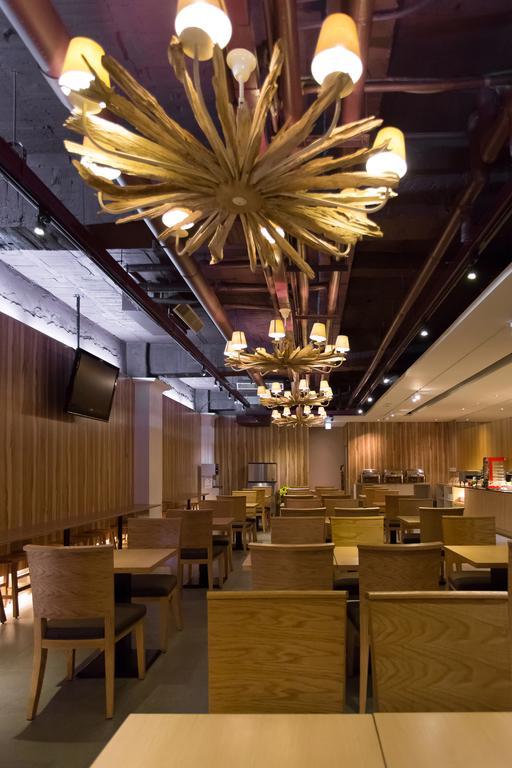 麗馨商旅七賢館 Hotel Kaohsziung Kültér fotó
